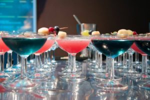 cocktails servi lors d'un événement BMW pour l'inauguration de la nouvelle mini
