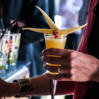 organisation mariage Cocktail à base de jus d'ananas et de rhum Havana Club, mariage organisé à la salle 'c'est ici" à Saint-Nazaire - Prestacocktails - Barman à domicile - Nantes - Evénementiel - Organisation de soirée